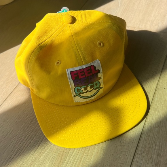 3/$30 bundle deal! Neff Feel Real Cap. New with tags. Never worn! - Picture 1 of 5